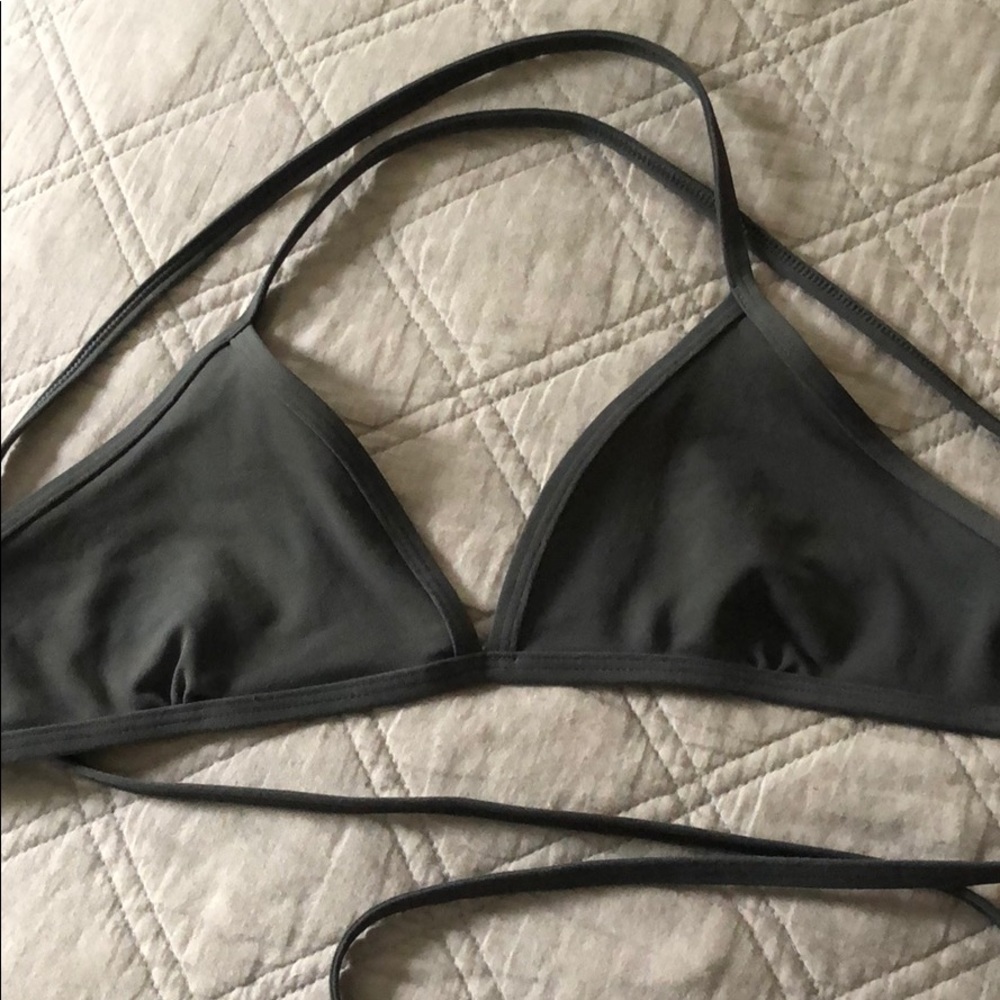 Jolyn XL triangle top